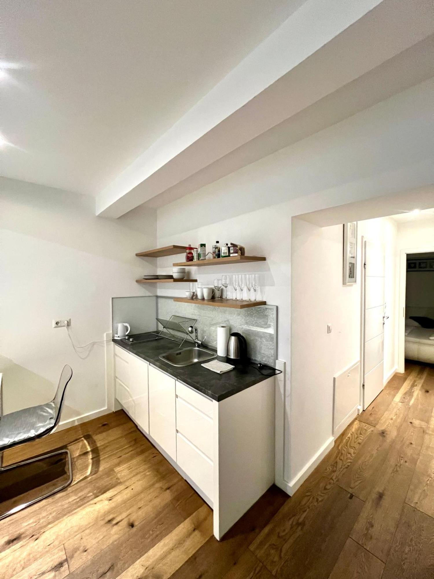 וינה Rema Apartments 1070 מראה חיצוני תמונה