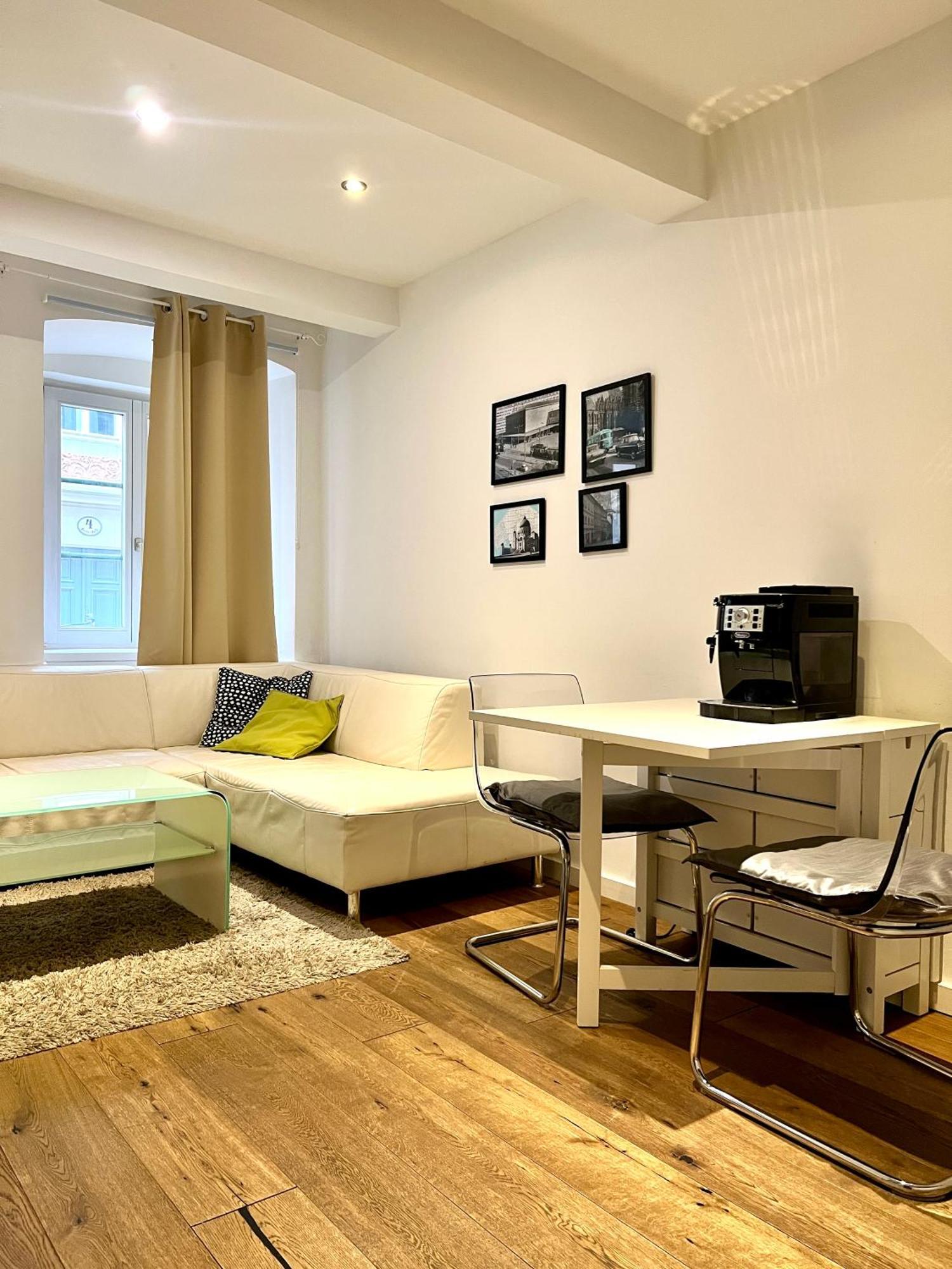 וינה Rema Apartments 1070 מראה חיצוני תמונה
